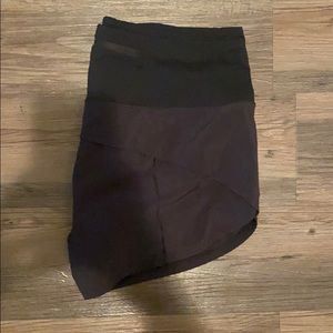 Lululemon speed up short